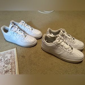 2 pair Men’s Air Force One
